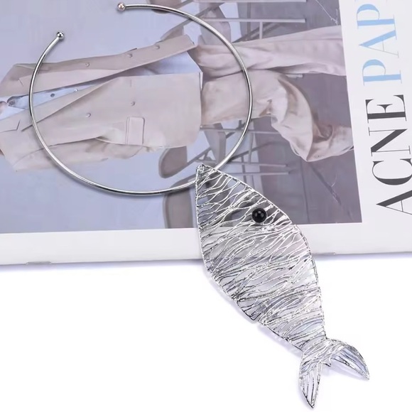 Zara Fish Wired Silver Earrings - Picture 4 of 17